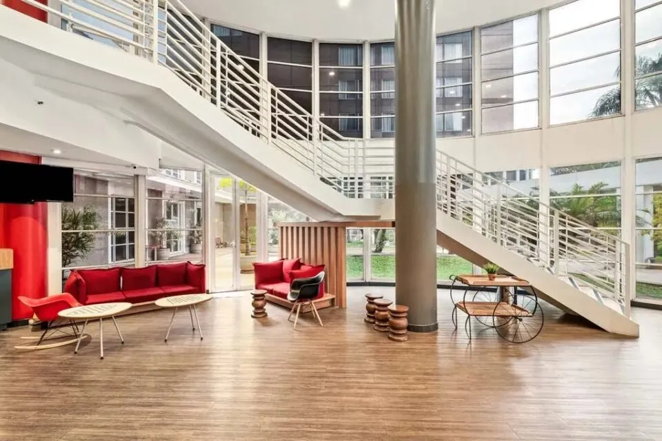 Slim Hotel Campinas inicia nova operação e destaca hospitalidade