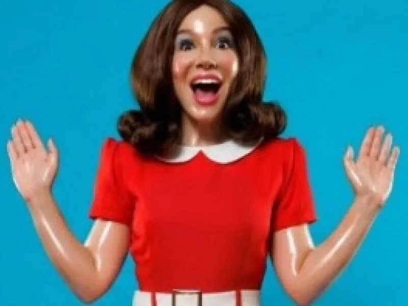 “Susi, o Musical” expõe disputa entre boneca brasileira e sua rival