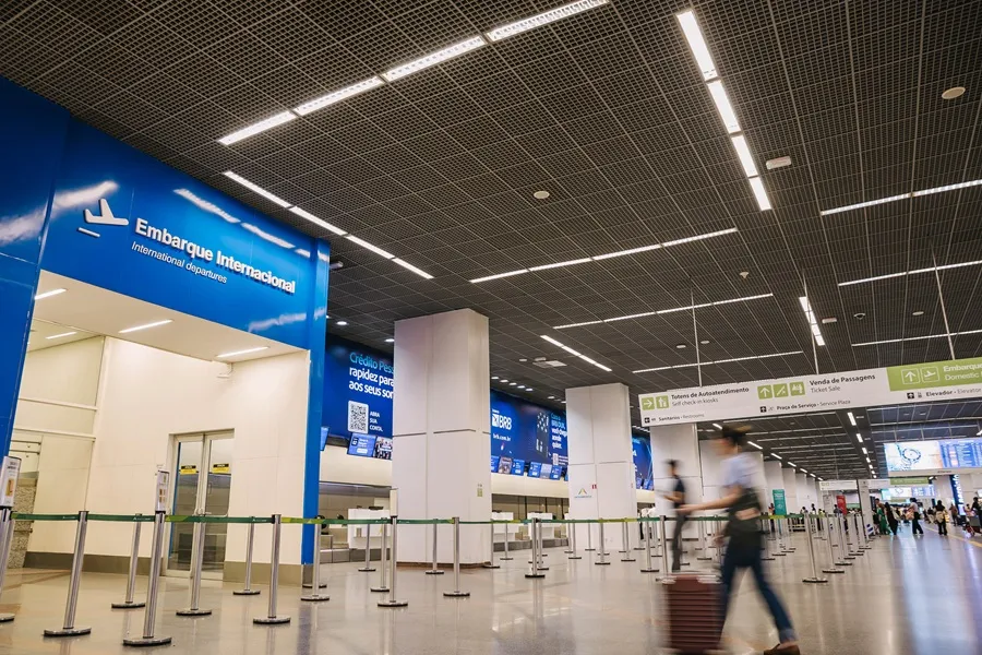 Suspeita de bomba no Aeroporto de Brasília cancela voo