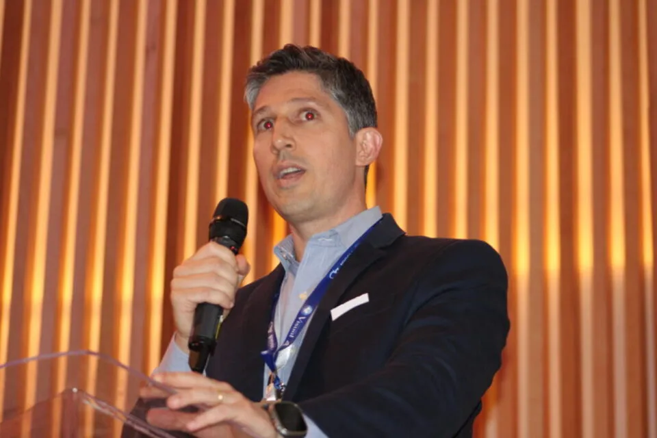 Tráfego internacional no Rio cresce 59% com política que limitou Santos Dumont, diz Galeão