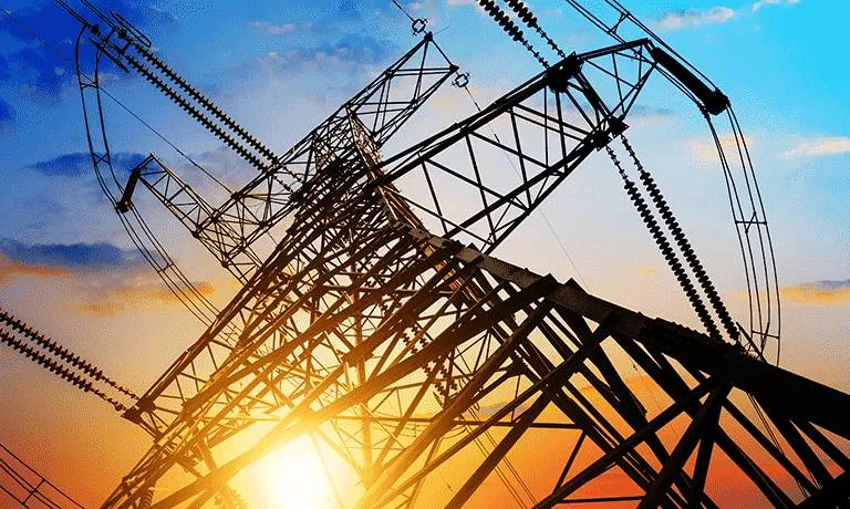 Aneel aprova altas de 5% a 15% nas tarifas de energia de 8 distribuidoras