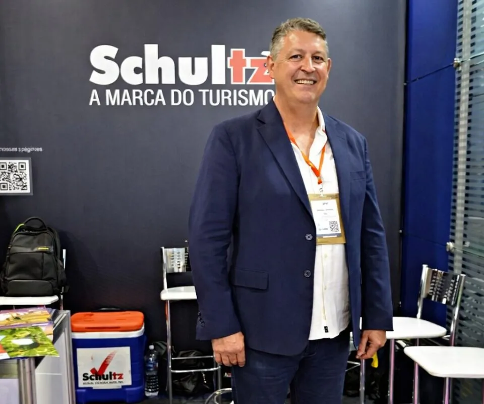 Aroldo Schultz analisa o turismo e IA