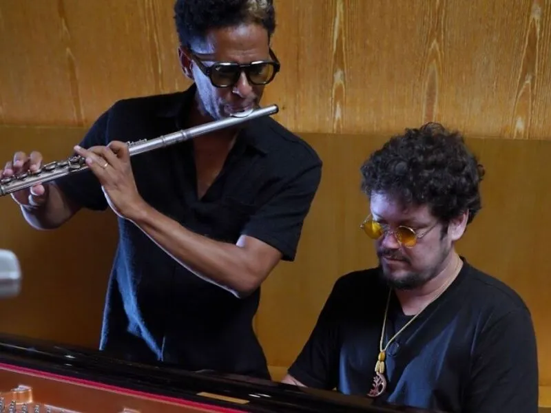 César Michiles e Romero Medeiros apresentam o projeto “Duo Frevo” no Teatro do Parque