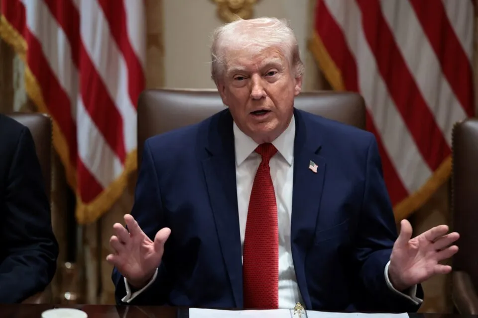 Confira a cronologia dos ultimatos de Trump ao Irã sobre o Estreito de Ormuz