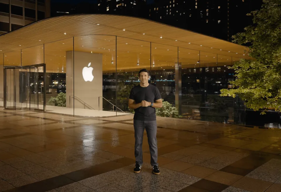 Conheça o ex-campeão de natação de 51 anos que vai suceder Tim Cook como CEO da Apple