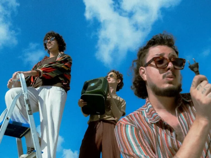 Destaque da cena indie, Papôla, volta aos palcos nesta quinta-feira (30); confira