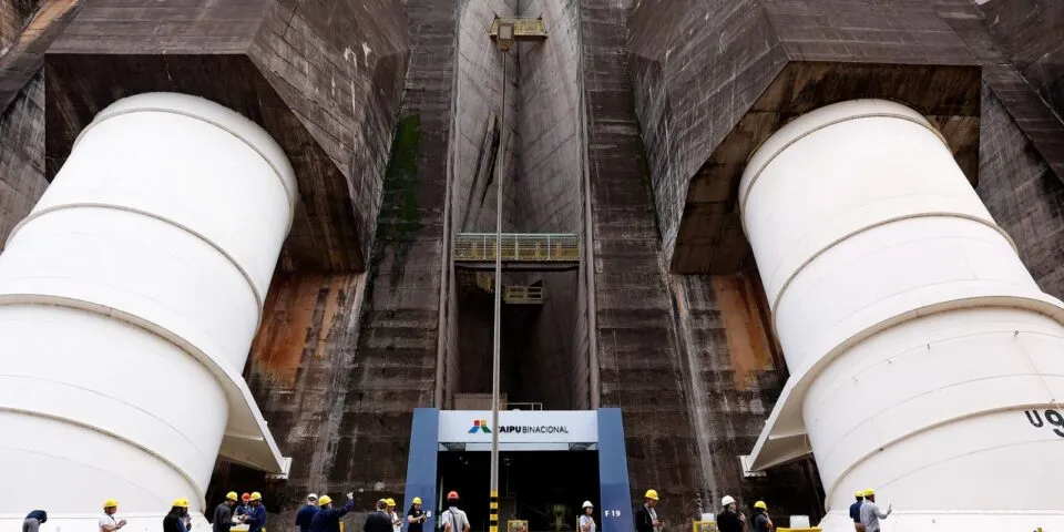 Diretor brasileiro de Itaipu garante tarifa reduzida em 2027