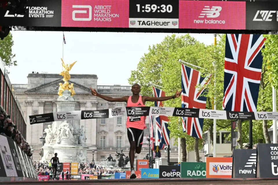 Do sublime ao absolutamente ridculo, os 39 recordes estabelecidos na Maratona de Londres
