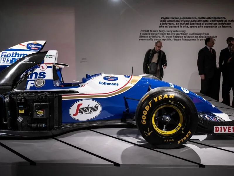 Exposição na Europa exibe Williams pilotada por Ayrton Senna em 1994