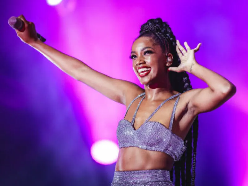 Festa deste sábado no BBB 26 será embalada por IZA