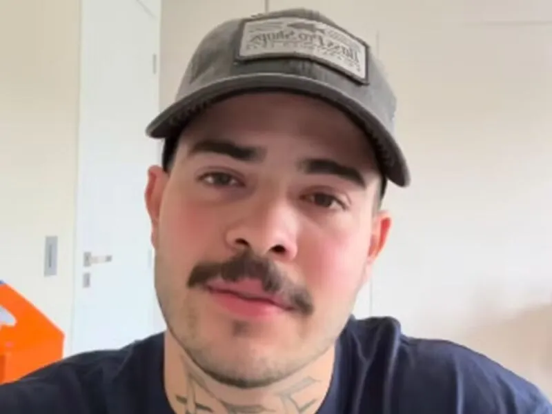 Internado após desmaio, Jottapê posta mensagem aos fãs: “Não está sendo fácil”