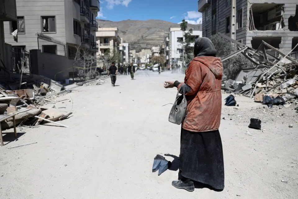 Irã condiciona fim da guerra a cessar-fogo “garantido e permanente”