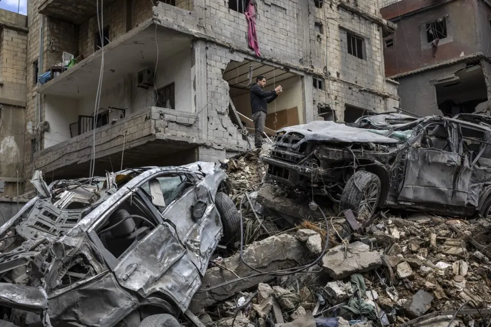 Israel lança no Líbano 100 ataques aéreos em 10 minutos mesmo com cessar-fogo com Irã