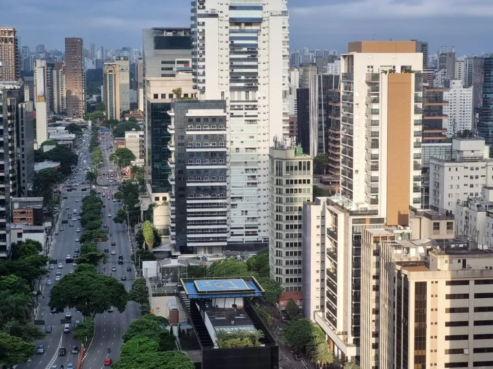 Logística e escritórios têm queda de vacância e alta nos aluguéis no 1º trimestre