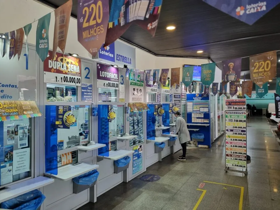 Mega-Sena acumula novamente e prêmio principal vai para R$ 52 milhões