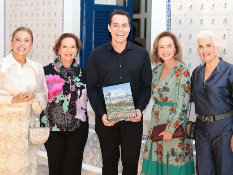 “O Grande Livro de Mesas do Brasil”, de Francisco Campelo, é lançado na APL