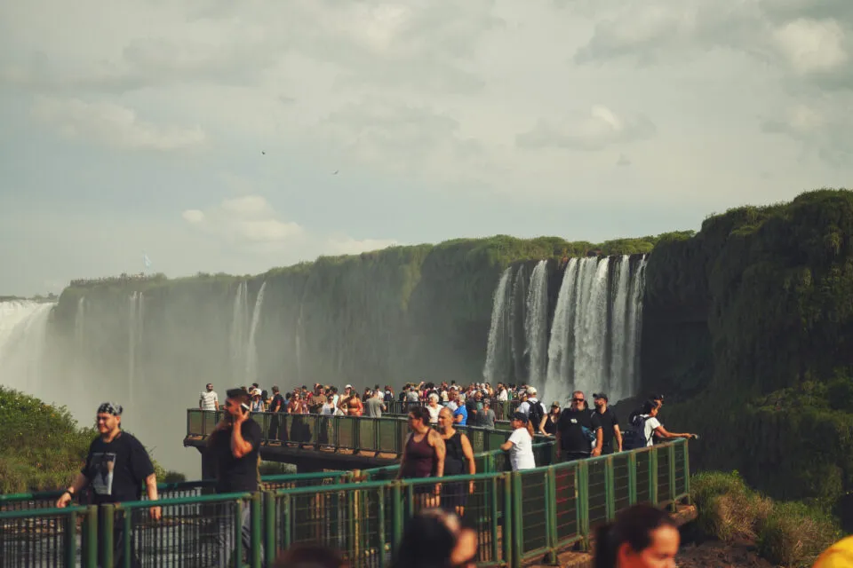 Parque Nacional do Iguaçu amplia horário no feriado de Tiradentes