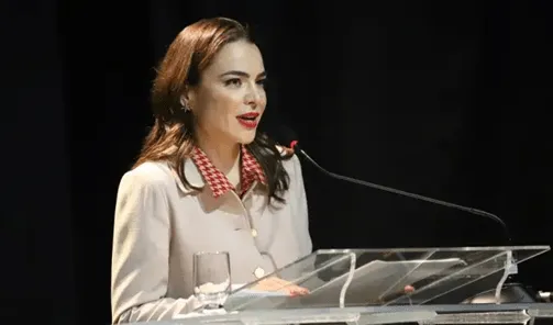 Polícia Federal nomeia delegada para posto de servidor expulso dos EUA