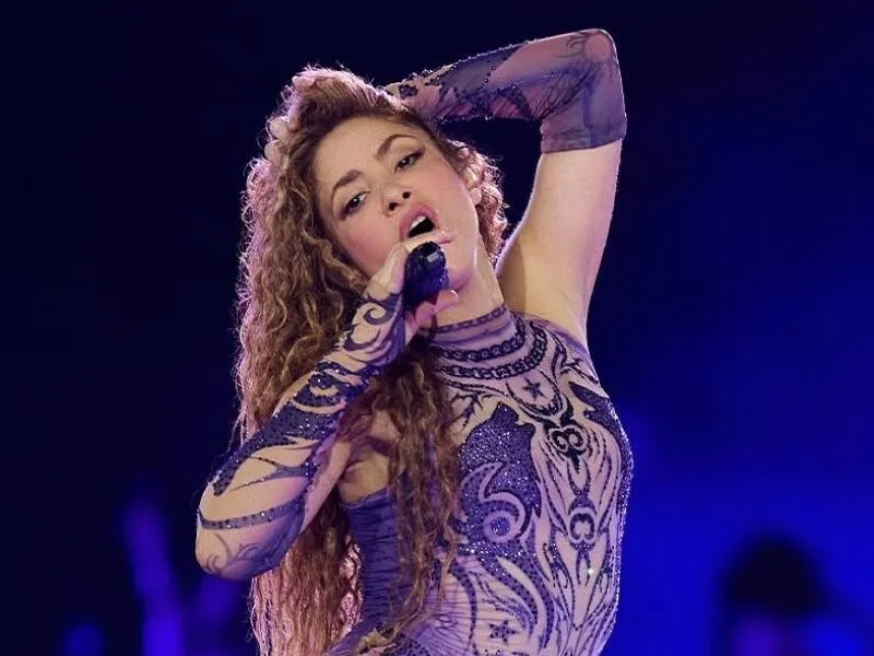 Show de Shakira em Copacabana terá DJ surpresa até 2h para diluir saída do público
