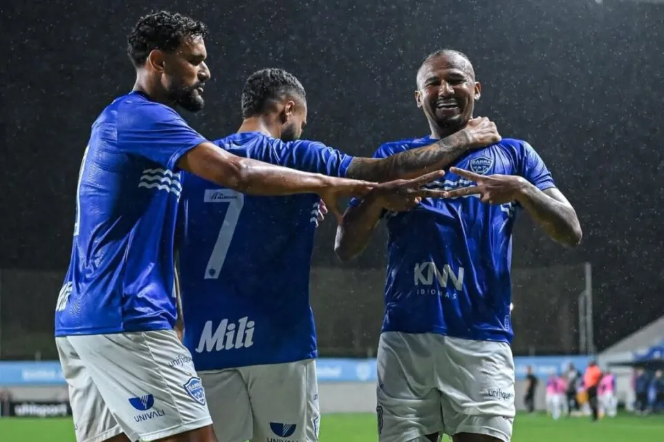 Veja onde assistir Barra-SC x Corinthians