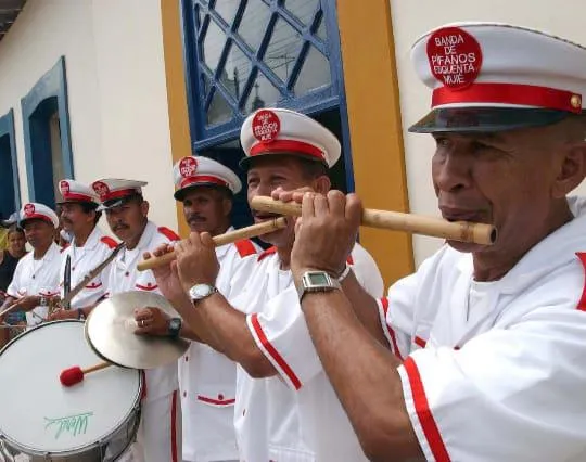 Banda de Pífanos Esquenta Muié se apresenta no Giro das Tradições