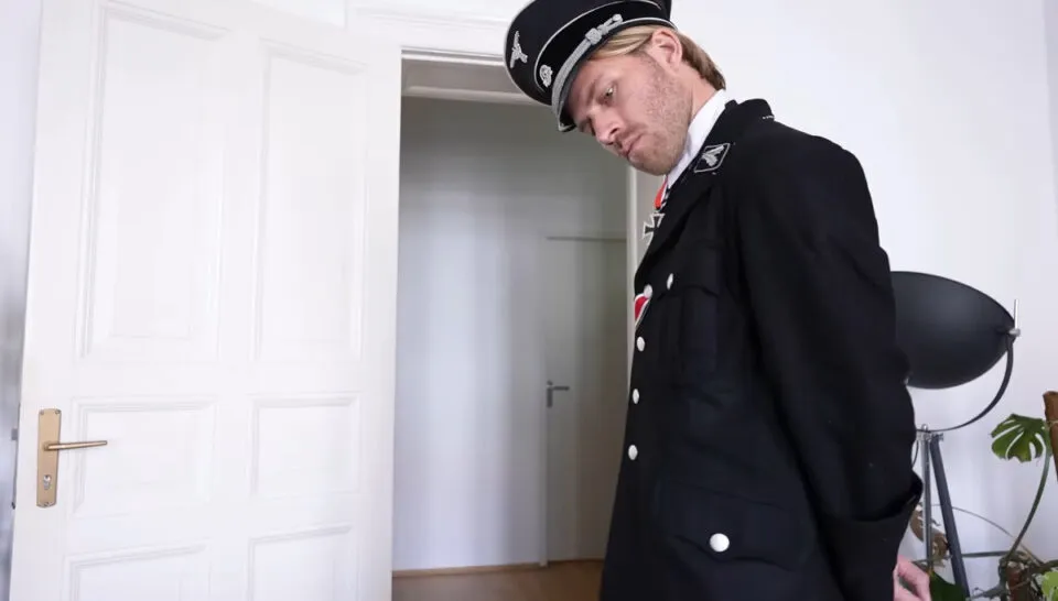 5 milhões de pessoas colocaram um nazista no YouTube para vigiá-las enquanto estudam