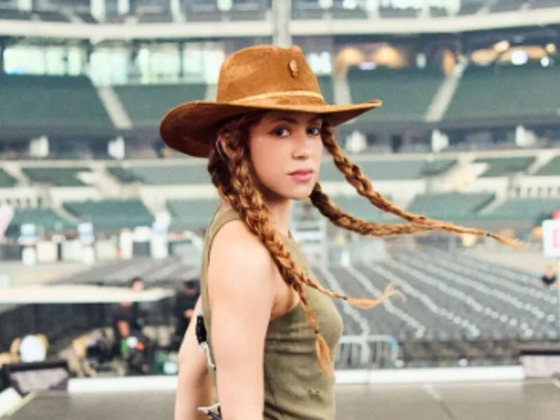 A Loba no auge: Aos 49 anos, Shakira chega a Copacabana como símbolo do poder latino no pop mundial