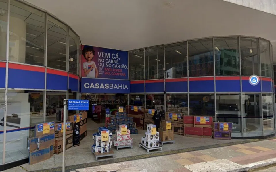 Casas Bahia tem prejuízo de R$ 1 bi no 1º tri, mas melhora operacional