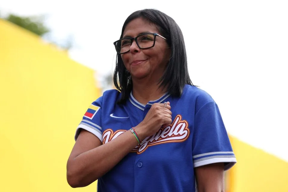 Disputa por região rica em petróleo leva Venezuela e Guiana a Haia