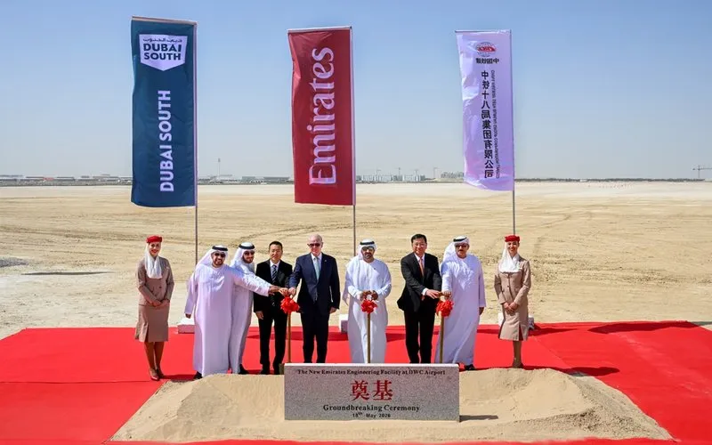 Emirates inicia construção de complexo bilionário de engenharia aeronáutica