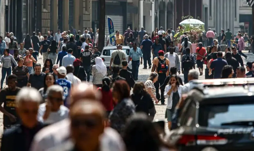 Fazenda mantém visão de alta do PIB de 2,3% em 2026 após aceleração no 1º tri