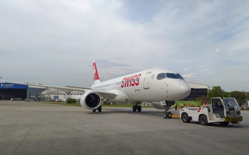 Futuro do Airbus A220-100 é colocado em xeque