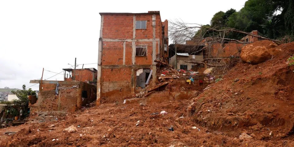 Governo destina mais R$ 75,3 milhões para atingidos por chuvas em MG