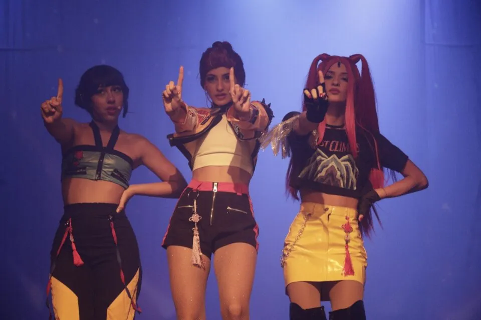Inspirado no sucesso da Netflix, K-pop Jovens Guerreiras no Teatro