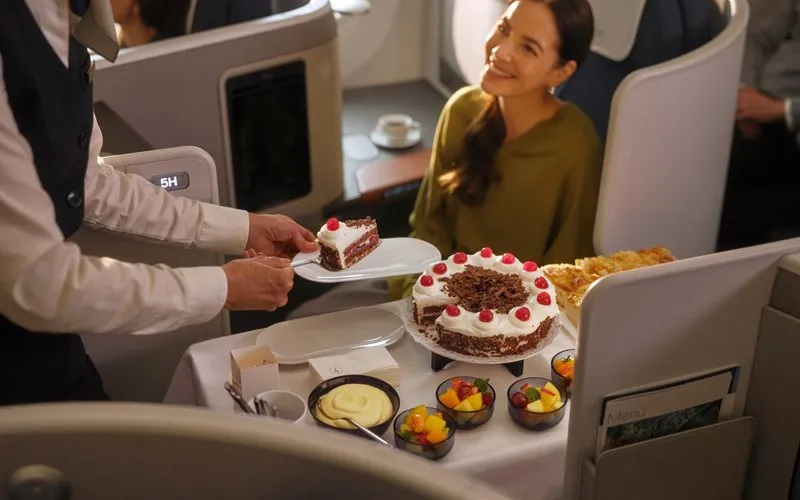 Lufthansa lança novo serviço premium FOX em voos para o Brasil