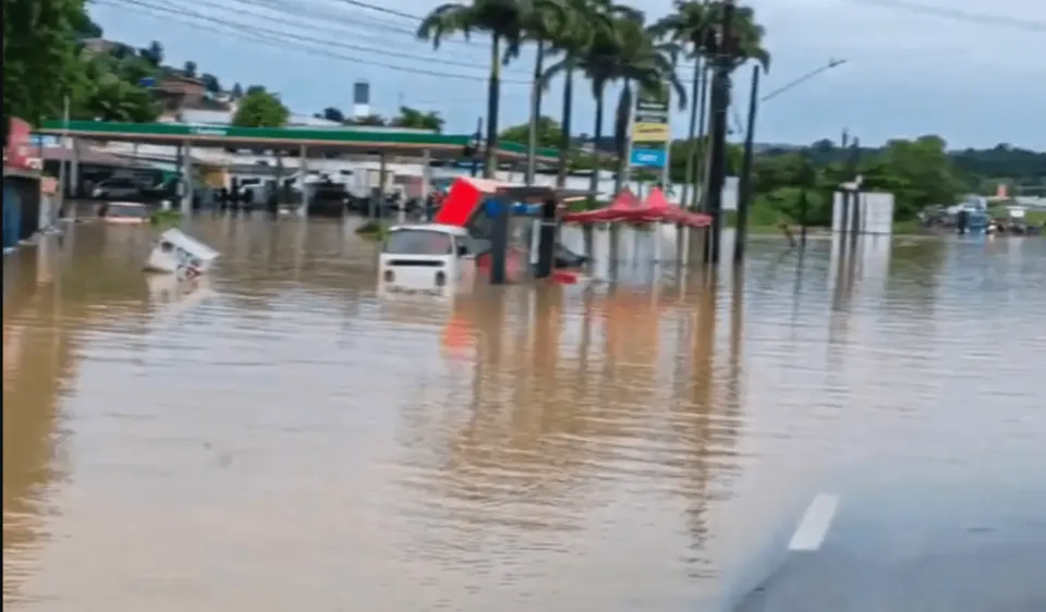 Pernambuco confirma sexta morte relacionada a temporais
