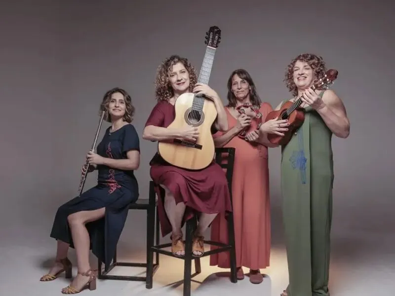 Programa Roda de Choro celebra os 30 anos do grupo Choronas