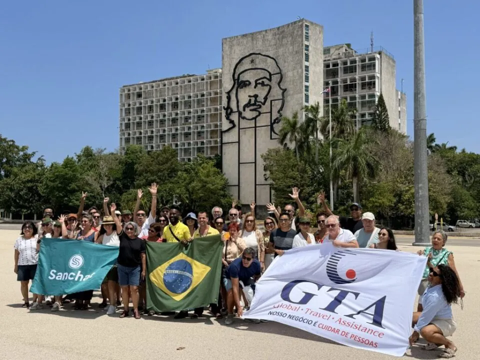 Sanchat promove city tour em Havana com visitas técnicas e atividades culturais