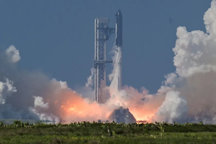 SpaceX faz voo de teste da Starship em meio à aguardada abertura de capital