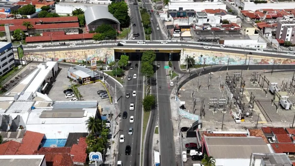 Trânsito muda a partir desta sexta com avanço das obras no viaduto da Francisco Porto
