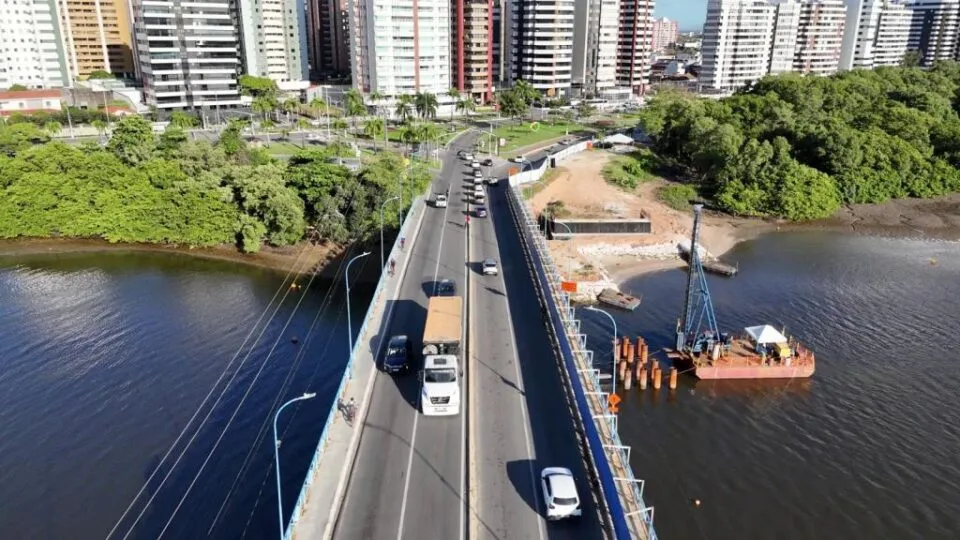 Trânsito na ponte Godofredo Diniz terá alterações neste domingo