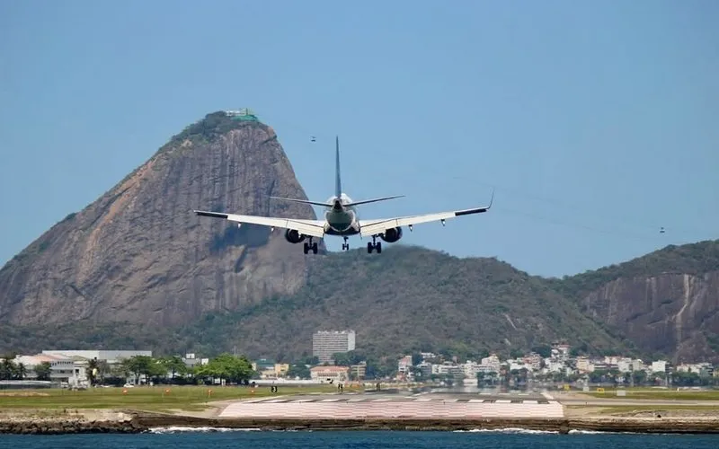 Aeroporto Santos Dumont busca novos investidores