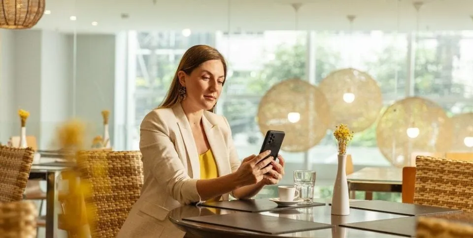 DesBRAva lança aplicativo para iOS e Android e amplia acesso à plataforma de internacionalização do turismo brasileiro
