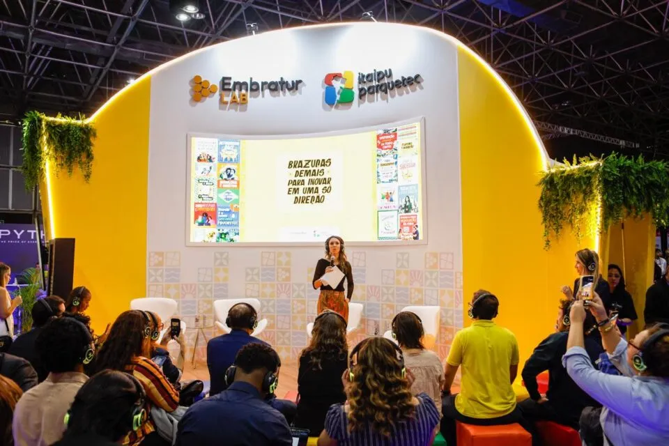 Embratur leva turismo, tecnologia, soft power e economia criativa ao Web Summit Rio 2026