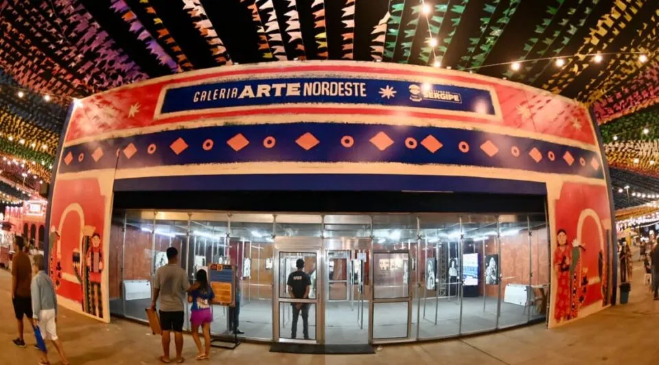 Galeria ArteNordeste recebe exposição ‘Expressões Juninas de Sergipe’ na Vila do Forró