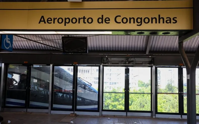 Metrô do aeroporto de Congonhas amplia operação diária