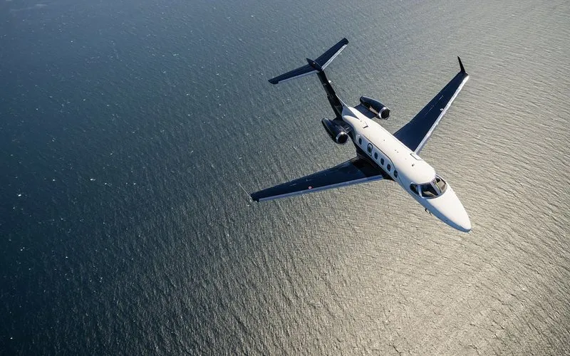 TAM Aviação Executiva instala Gogo Galileo no Phenom 300