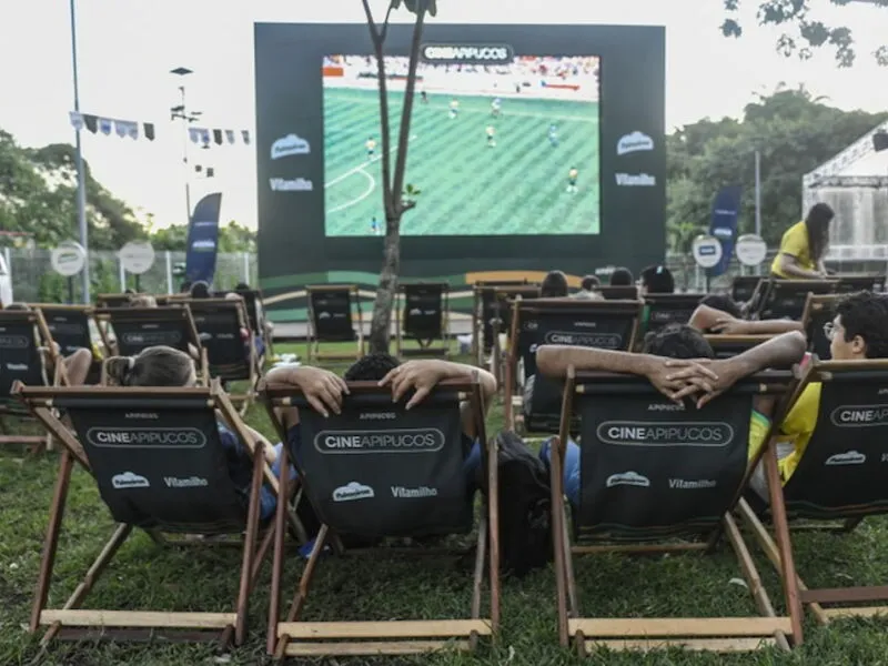 Cine Apipucos divulga sessões gratuitas da semana com transmissão da Copa; confira a programação