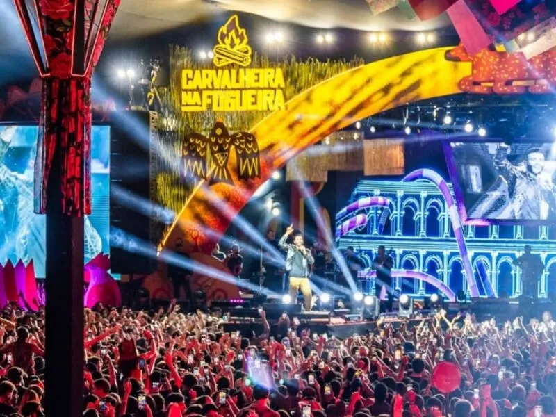 “Carvalheira na Fogueira Vila Forró” estreia na Paraíba com shows de Zé Vaqueiro e Felipe Amorim