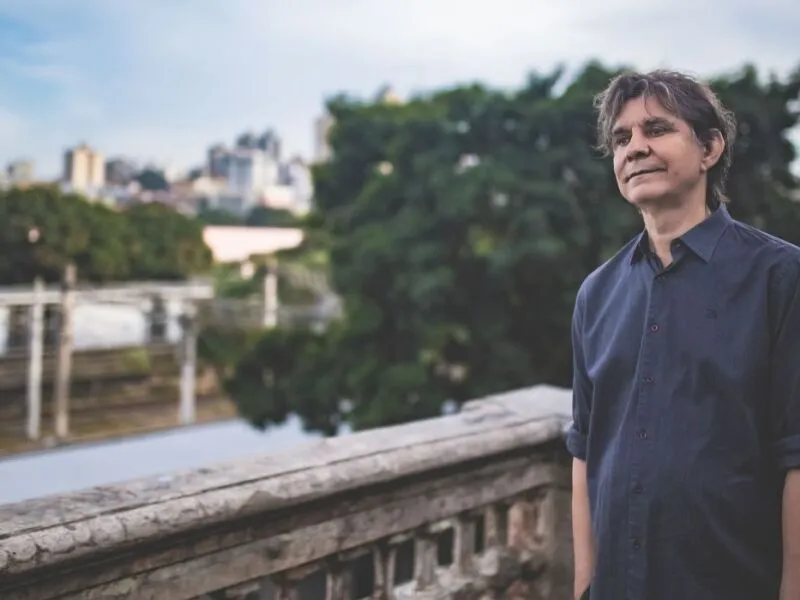 Disco “A Estrada”, primeiro de Lô Borges lançado sem sua presença física, chega às plataformas